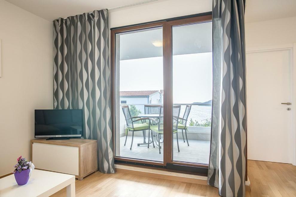 Apartments Jelena Razanj Exterior photo